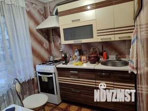 3-к квартира, вторичка, 56м2, 1/5 этаж