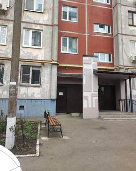 3-к квартира, вторичка, 65м2, 1/9 этаж