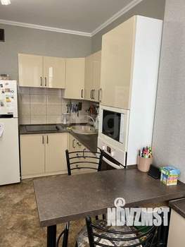 2-к квартира, вторичка, 61м2, 2/10 этаж