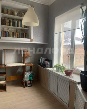 3-к квартира, вторичка, 57м2, 2/2 этаж