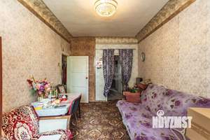 3-к квартира, вторичка, 58м2, 4/4 этаж