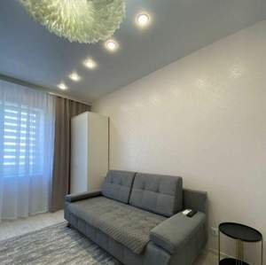 1-к квартира, вторичка, 42м2, 10/18 этаж