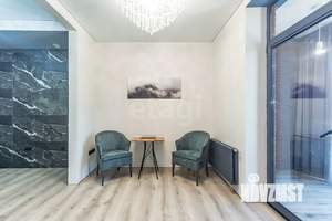 4-к квартира, вторичка, 136м2, 17/24 этаж