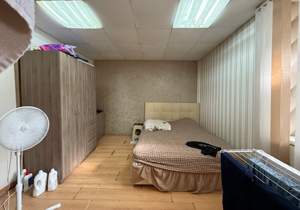 2-к квартира, вторичка, 35м2, 1/4 этаж