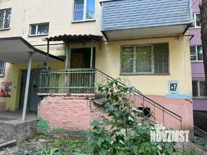 3-к квартира, вторичка, 62м2, 1/5 этаж