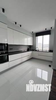 2-к квартира, вторичка, 80м2, 7/14 этаж