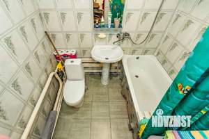 2-к квартира, вторичка, 65м2, 1/1 этаж