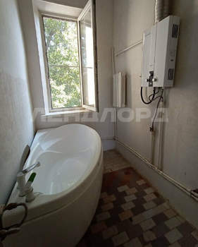 2-к квартира, вторичка, 40м2, 3/3 этаж