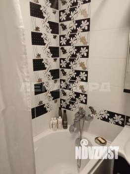 2-к квартира, вторичка, 56м2, 1/4 этаж