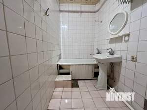 3-к квартира, вторичка, 57м2, 1/2 этаж