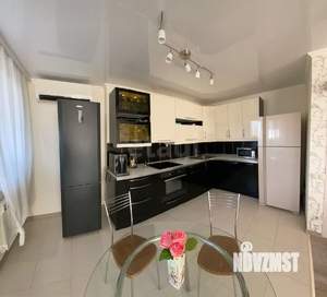 3-к квартира, вторичка, 106м2, 14/19 этаж