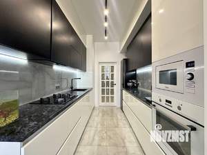 4-к квартира, вторичка, 140м2, 9/10 этаж