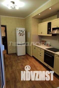 2-к квартира, вторичка, 54м2, 9/17 этаж
