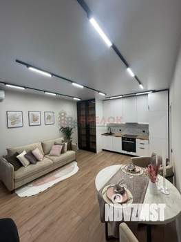 2-к квартира, вторичка, 42м2, 11/19 этаж