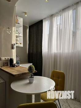 Студия квартира, вторичка, 30м2, 2/24 этаж