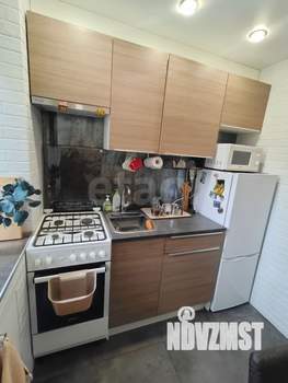 2-к квартира, вторичка, 43м2, 3/5 этаж