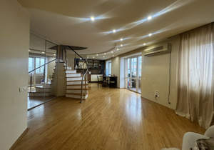 3-к квартира, вторичка, 111м2, 9/10 этаж