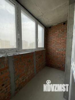 2-к квартира, вторичка, 63м2, 9/16 этаж