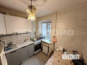 2-к квартира, вторичка, 42м2, 1/5 этаж