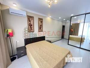 3-к квартира, вторичка, 58м2, 23/25 этаж