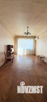 3-к квартира, вторичка, 60м2, 2/5 этаж