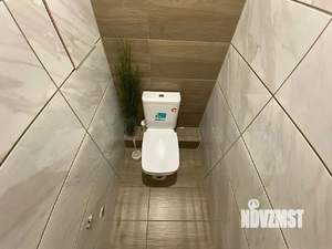 2-к квартира, вторичка, 63м2, 1/10 этаж