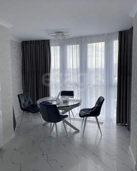 3-к квартира, вторичка, 70м2, 15/23 этаж