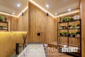 4-к квартира, вторичка, 130м2, 4/10 этаж