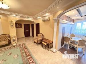 4-к квартира, вторичка, 116м2, 8/16 этаж