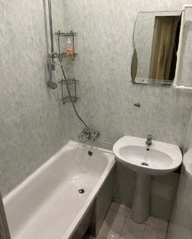 2-к квартира, вторичка, 47м2, 1/5 этаж