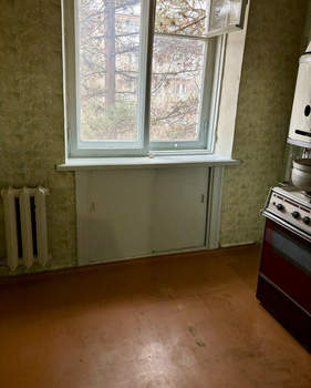 3-к квартира, вторичка, 58м2, 3/5 этаж