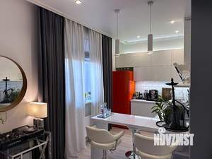 2-к квартира, вторичка, 60м2, 4/15 этаж