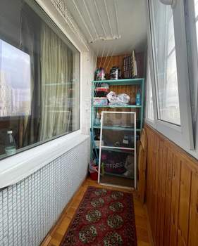 3-к квартира, вторичка, 64м2, 10/1 этаж