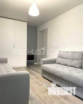 2-к квартира, вторичка, 44м2, 1/5 этаж