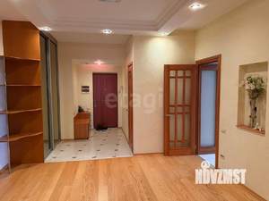 4-к квартира, вторичка, 154м2, 9/12 этаж