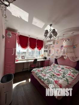 4-к квартира, вторичка, 115м2, 6/25 этаж