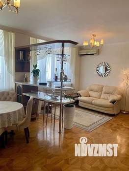 4-к квартира, вторичка, 172м2, 6/13 этаж