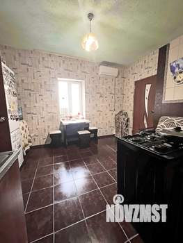 4-к квартира, вторичка, 70м2, 2/2 этаж