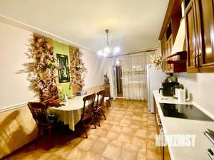 3-к квартира, вторичка, 120м2, 12/17 этаж