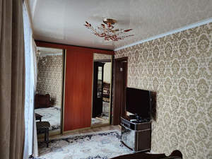 3-к квартира, вторичка, 65м2, 8/9 этаж