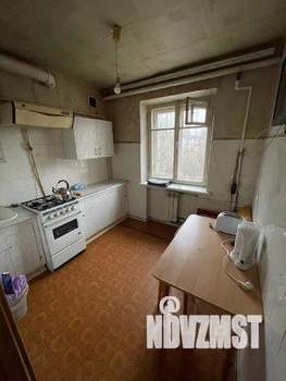 3-к квартира, вторичка, 56м2, 5/5 этаж